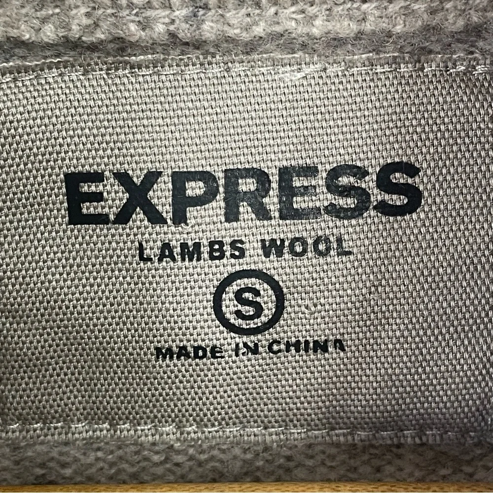 Express Men’s Small 100% lambs wool quarter zip vintage red gray